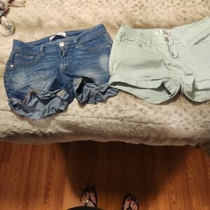 2 Pairs of Woman's Short's Size 9